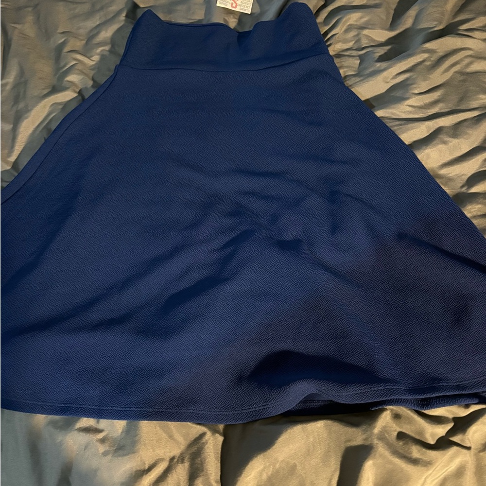 Lularoe azure small solid blue new with tag unattached as it popped off